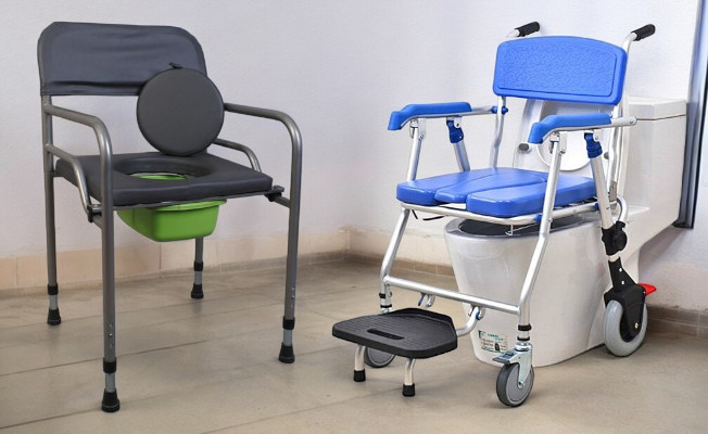 Hasta Tuvalet Sandalyesi Alırken Nelere Dikkat Etmeli?